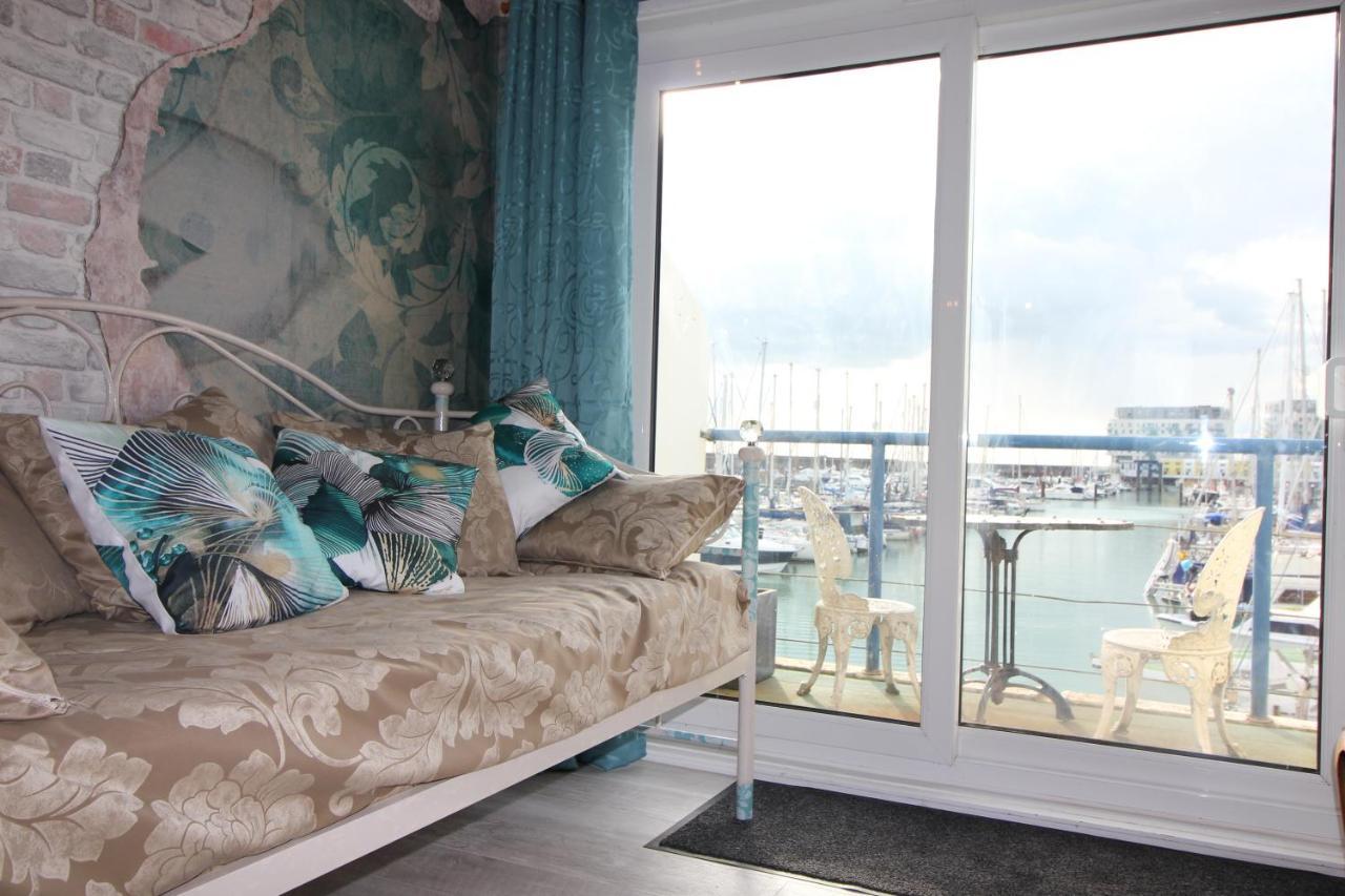 Unique, Loft-Style Apartment With Fantastic Brighton Marina Views Ngoại thất bức ảnh