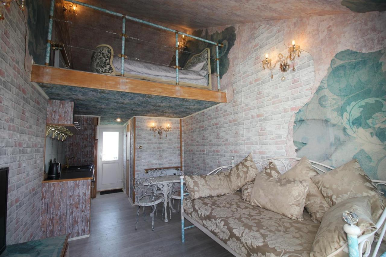 Unique, Loft-Style Apartment With Fantastic Brighton Marina Views Ngoại thất bức ảnh